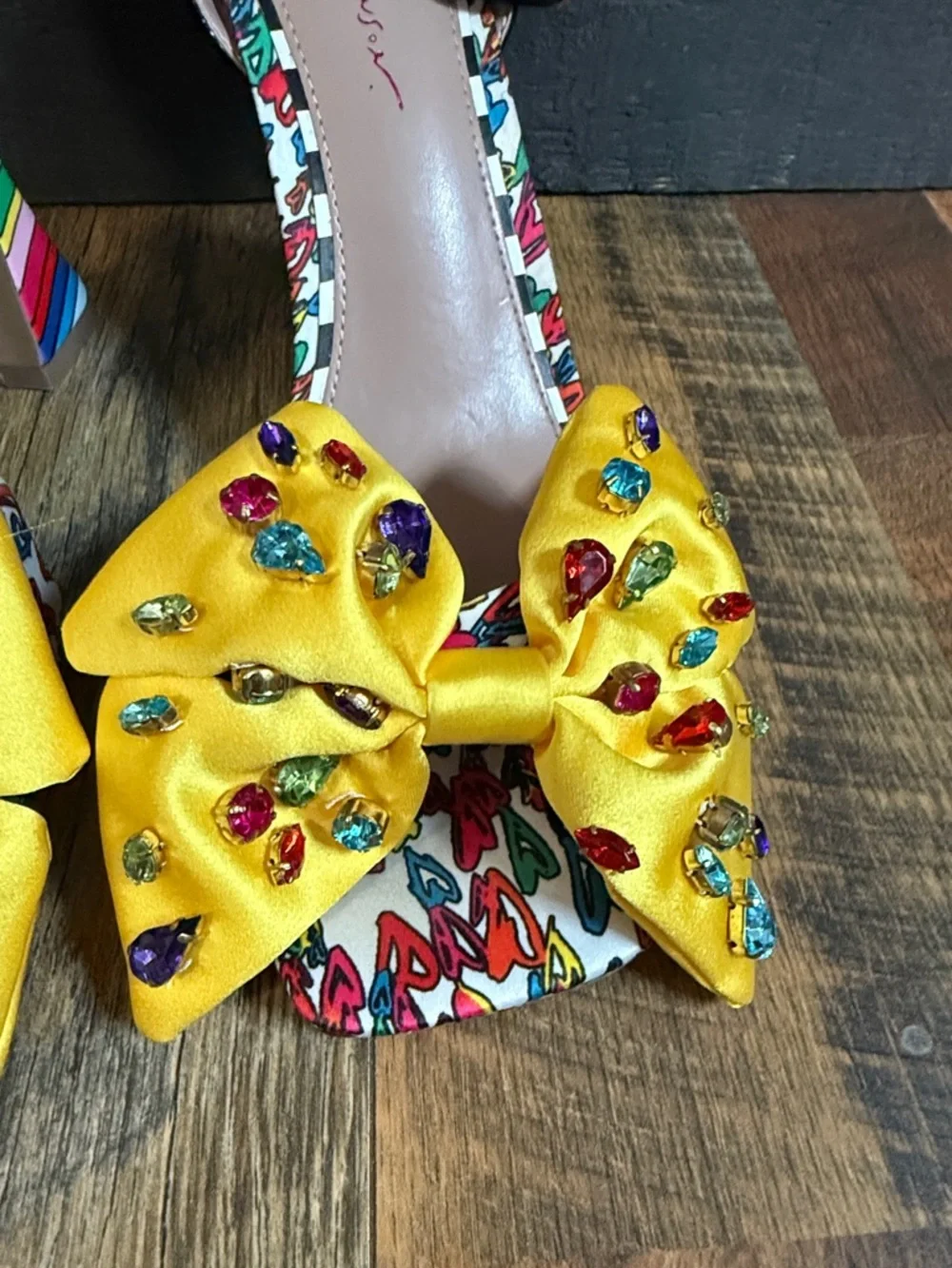 Betsey Johnson Loise Jeweled Bow Rainbow Heel Sandals Size 11